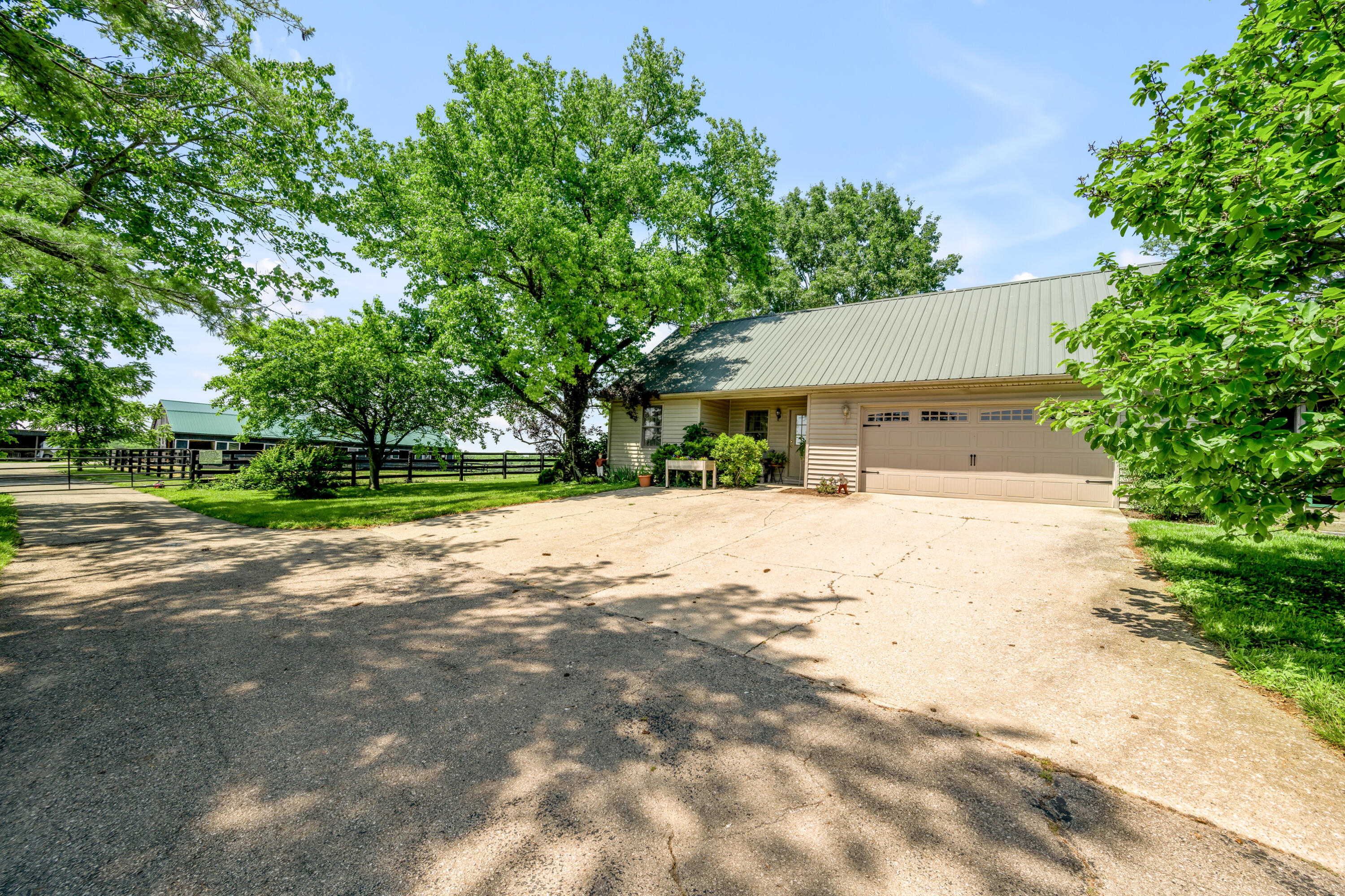 255 Shryocks Ferry Road Versailles, KY 40383 - Photo 89 of 91 TDB_7914