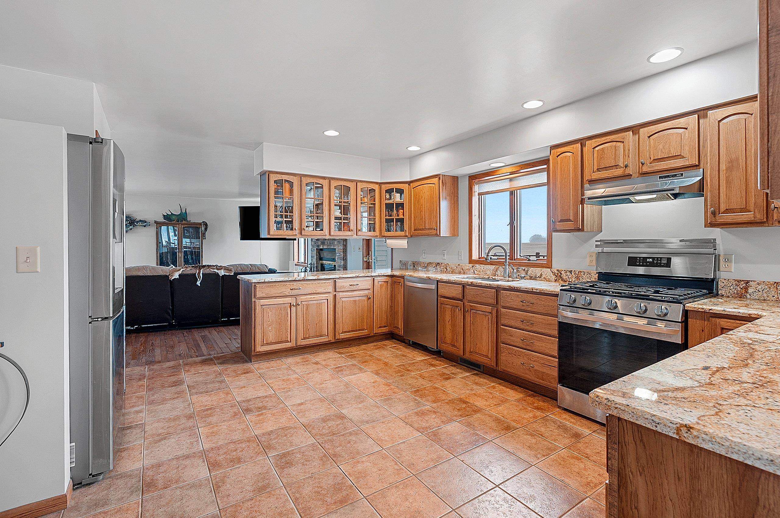 N2729 Lakeshore Road Kewaunee, WI 54216 - Photo 19 of 68