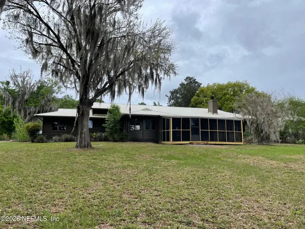 $539,000 | 125 Twin Lake Grove Drive, Interlachen, FL 32148