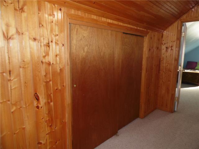 33 Whitsett Road Nashville, TN 37210 - Photo 17 of 17 Upstairs hall closet