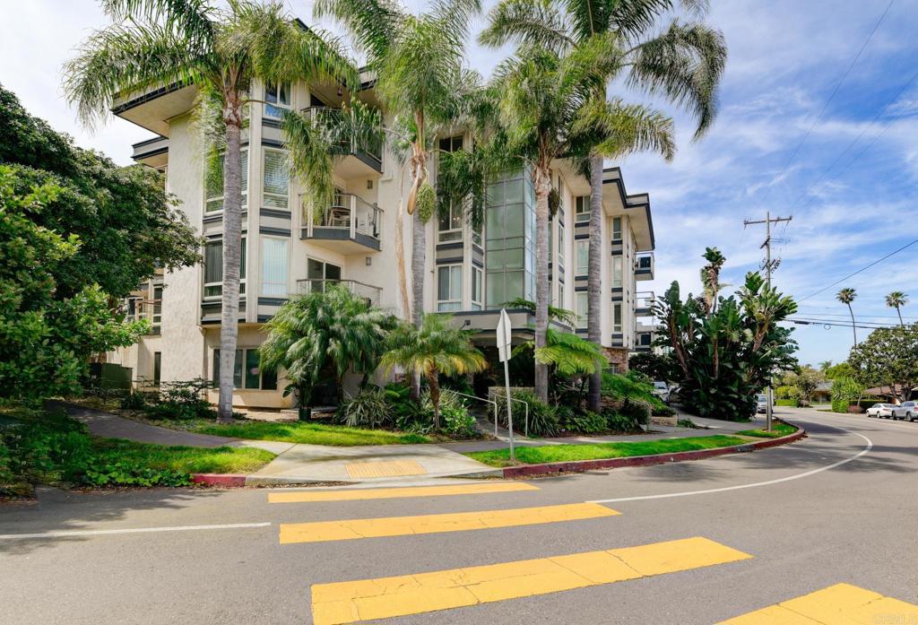 a view of a multi story building