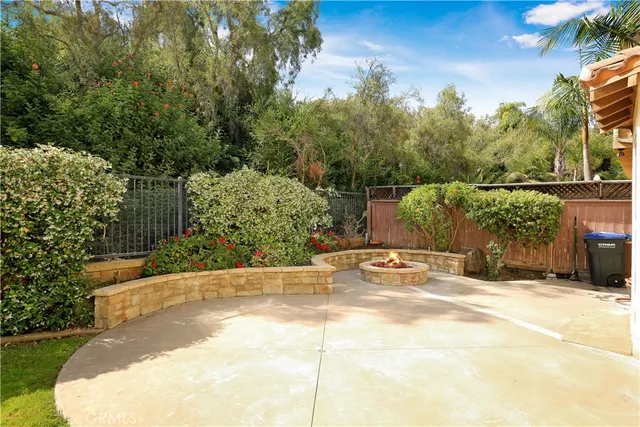 a view of a outdoor space