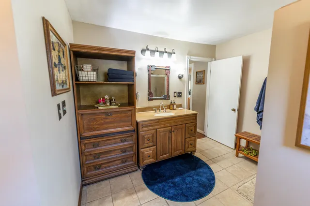 $289,900 | 6155 South Perryville Road, Cherry Valley, IL 61016