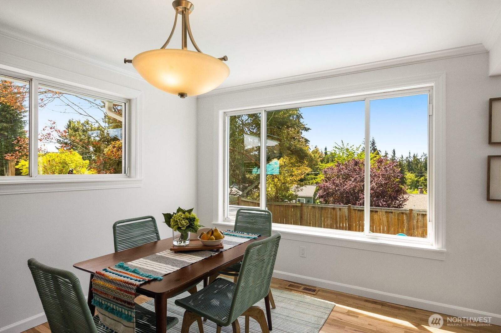 8132 208th Place Southwest Edmonds, WA 98026 - Photo 11 of 40