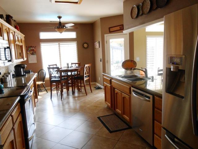 1355 West Henley Creek Road Reedley, CA 93654 - Photo 8 of 19 Gallery Image 8