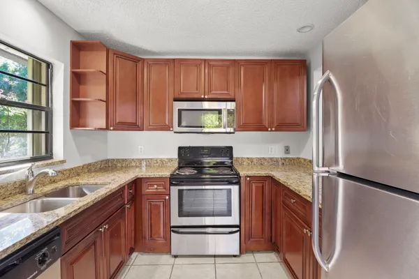 $289,000 | 326 Jupiter Lakes Boulevard, Unit 2314A, Jupiter, FL 33458