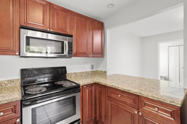 $289,000 | 326 Jupiter Lakes Boulevard, Unit 2314A, Jupiter, FL 33458