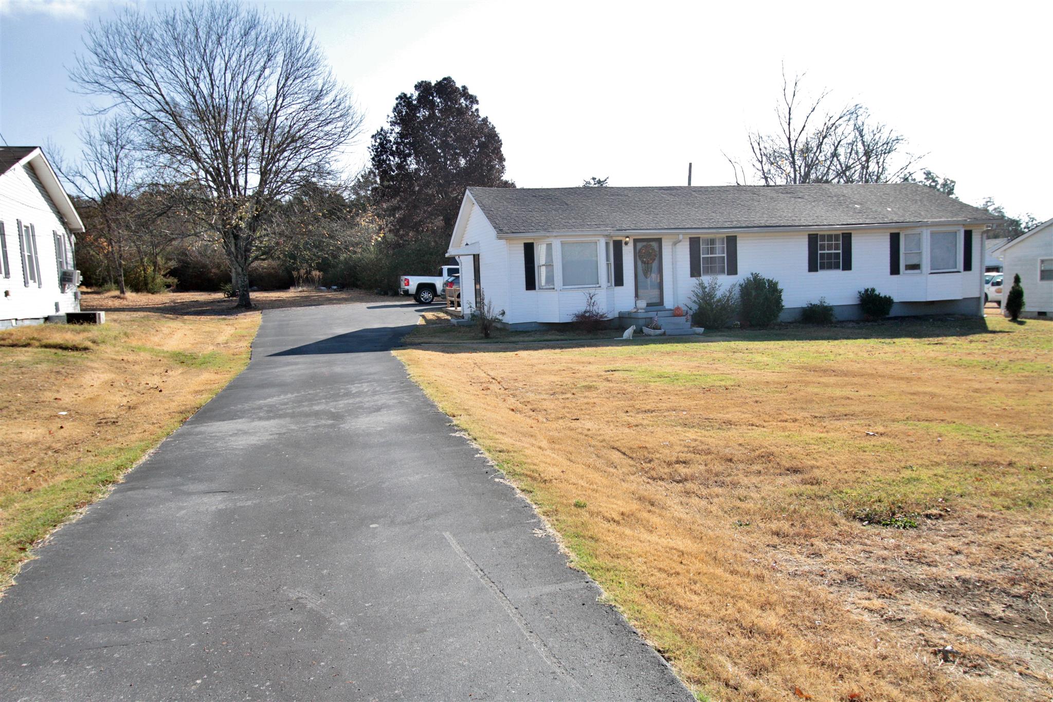 2791 Hunters Point Pike Lebanon, TN 37087 - Photo 2 of 16