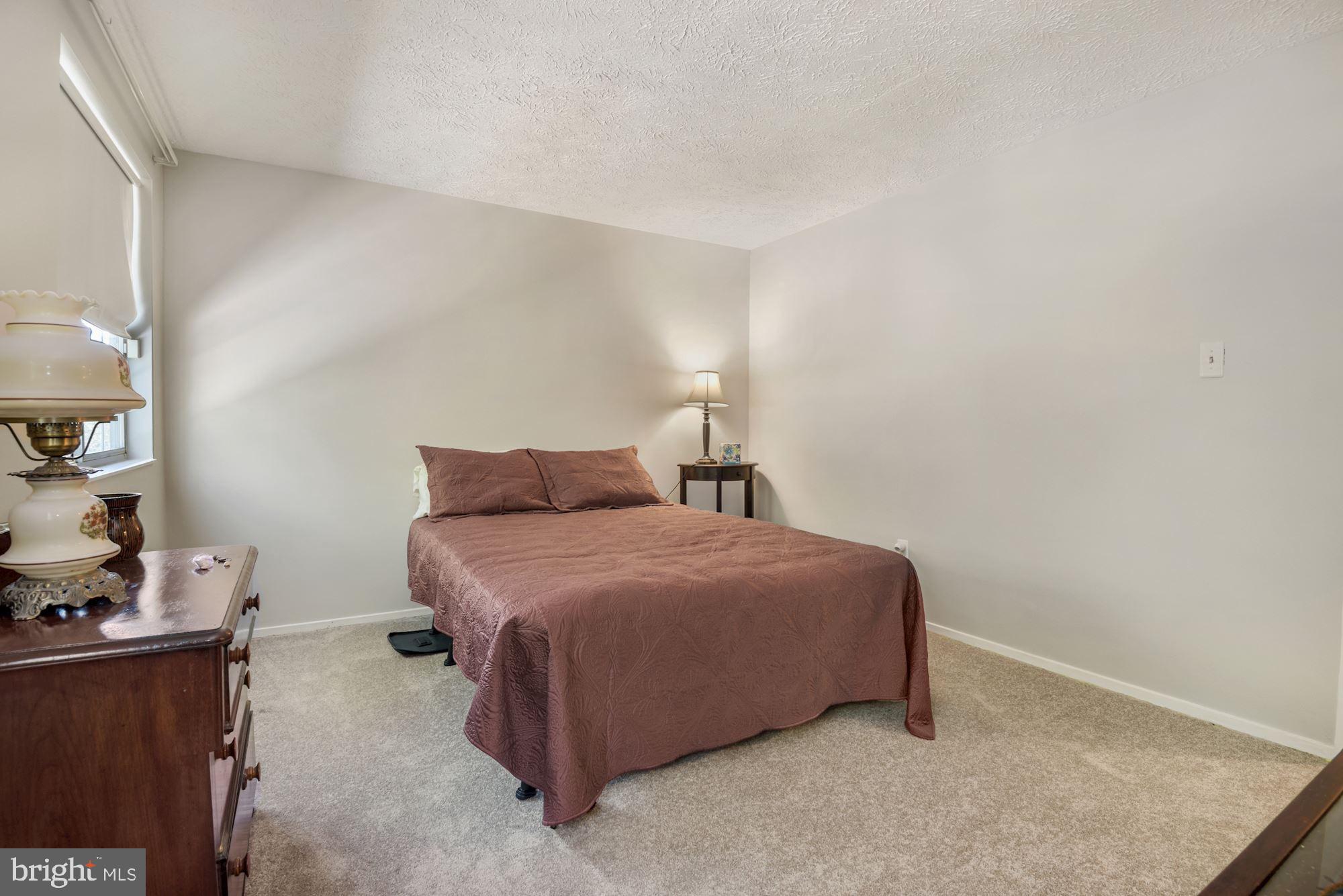 5734 Heming Avenue Springfield, VA 22151 - Photo 28 of 52 Second bedroom