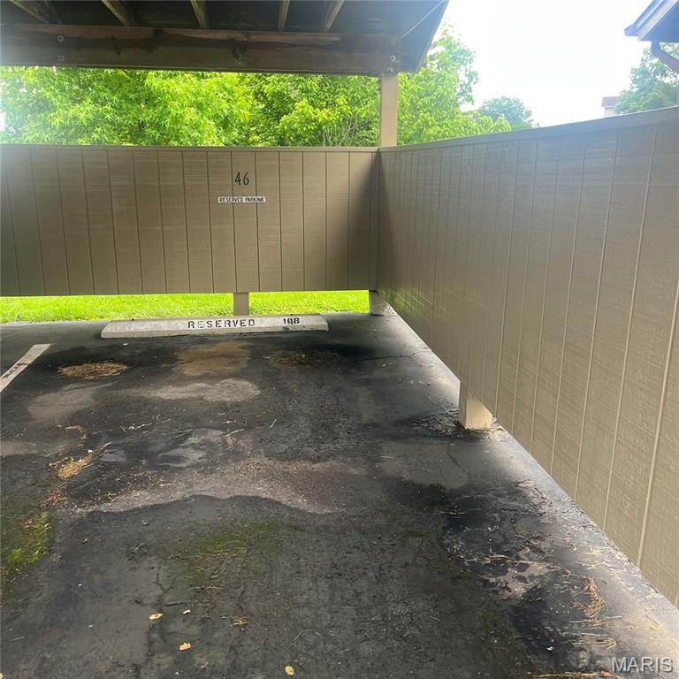 757 Ridgeside Drive, Unit B Ballwin, MO 63021 - Photo 24 of 27