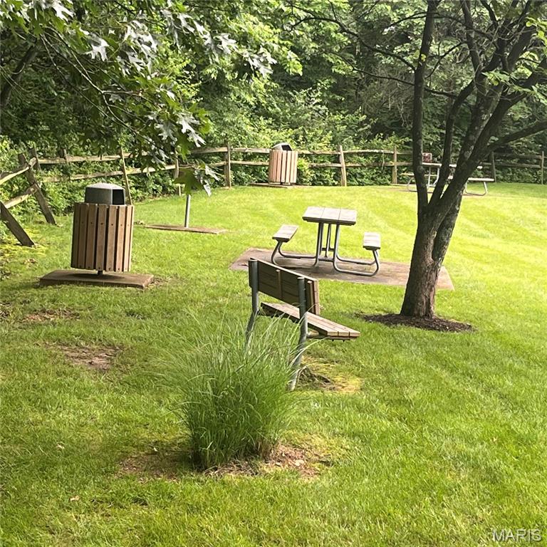 757 Ridgeside Drive, Unit B Ballwin, MO 63021 - Photo 27 of 27