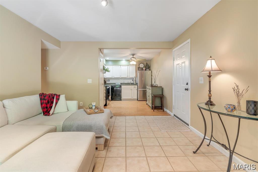 757 Ridgeside Drive, Unit B Ballwin, MO 63021 - Photo 6 of 27