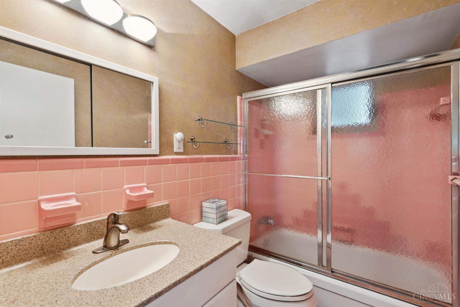6392 Mullen Road Cincinnati, OH 45247 - Photo 26 of 41 Gallery Image 26