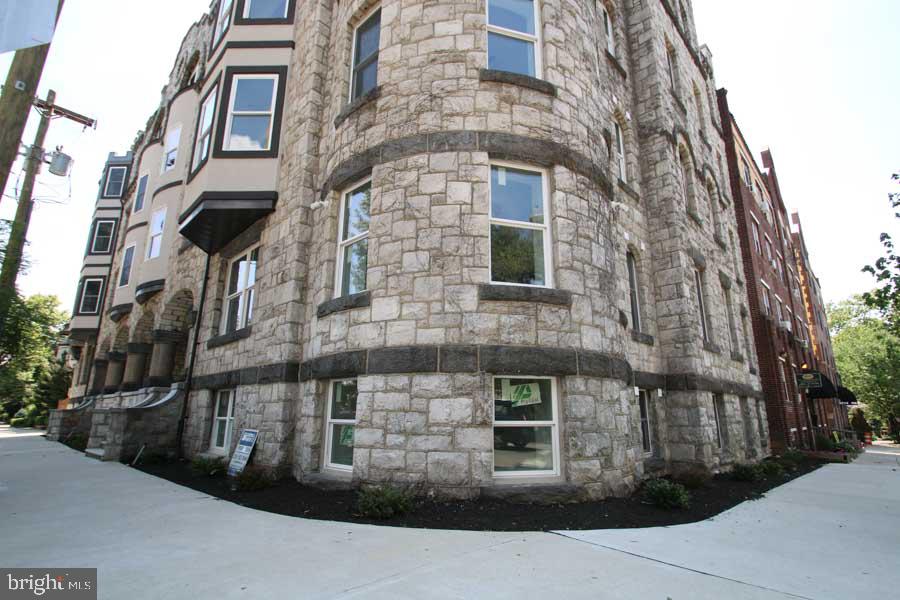 400 South 45th Street, Unit 4D Philadelphia, PA 19104 - Photo 12 of 18