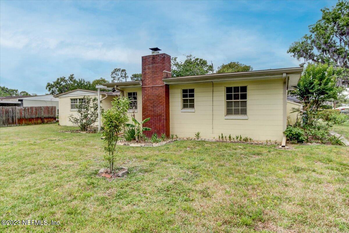807 Nightingale Road Jacksonville, FL 32216 - Photo 25 of 27 25-Back of House 2
