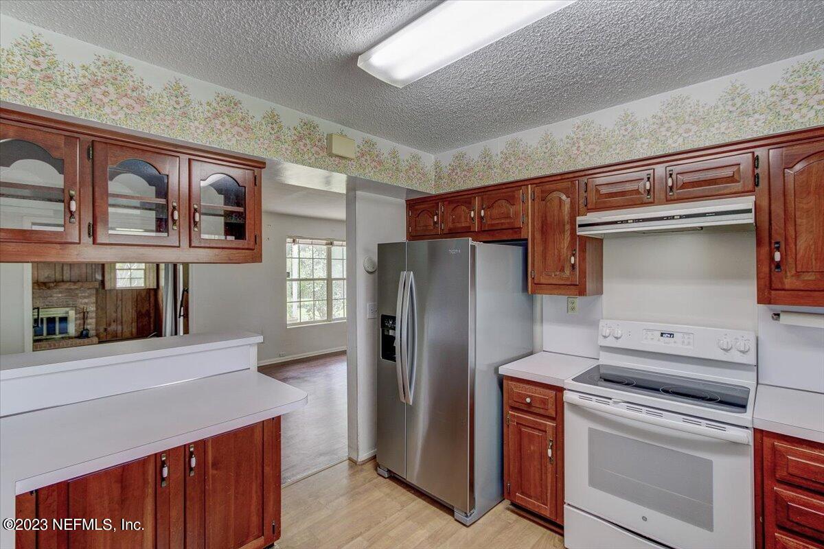 807 Nightingale Road Jacksonville, FL 32216 - Photo 8 of 27 08-Kitchen 3