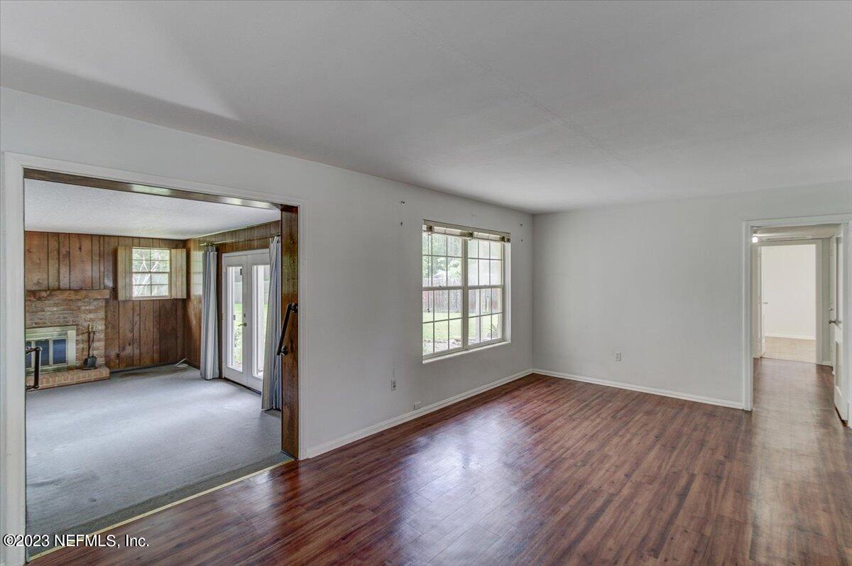 807 Nightingale Road Jacksonville, FL 32216 - Photo 10 of 27 10-Dining & Living Room 2