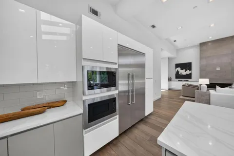 $4,988,000 | 18709 McCoy Avenue, Saratoga, CA 95070