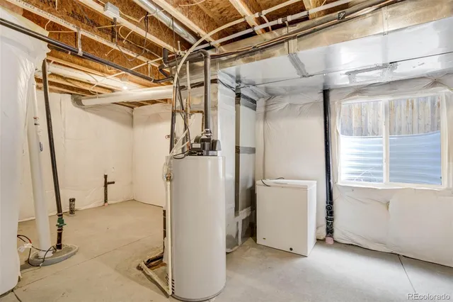 a view of a storage & utility room