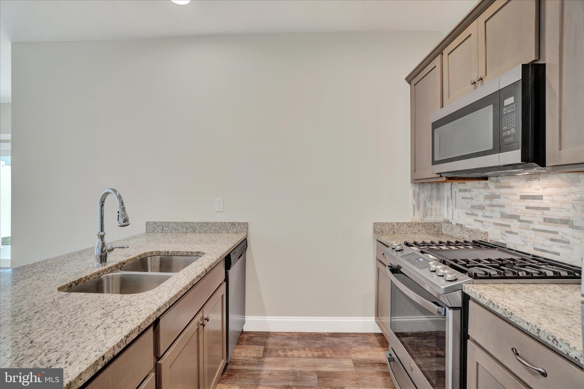 140 Ridgefield Drive Elizabethtown, PA 17022 - Photo 10 of 29
