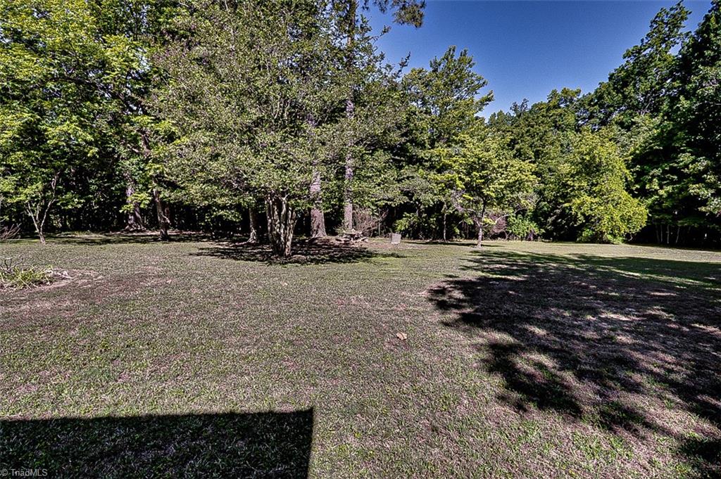 349 Ridge Road Seagrove, NC 27341 - Photo 4 of 50