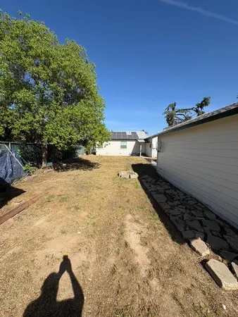 $458,500 | 507 I Street, Sanger, CA 93657