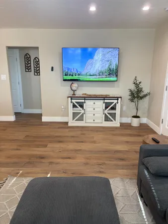 $458,500 | 507 I Street, Sanger, CA 93657