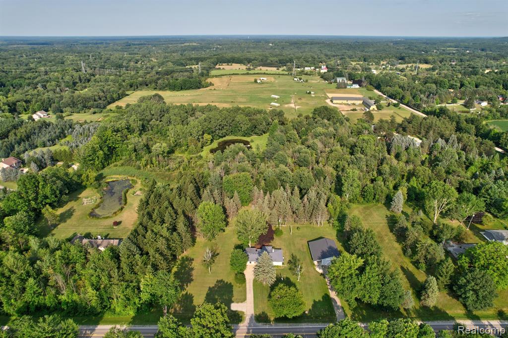 4671 Rochester Road Dryden, MI 48428 - Photo 45 of 57
