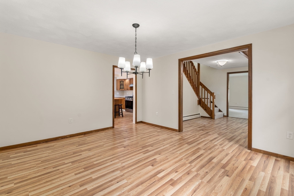 11 R Lynn Street Woburn, MA 01801 - Photo 6 of 23 Gallery Image 6