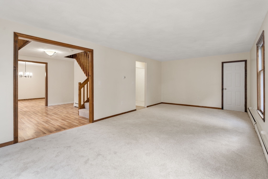 11 R Lynn Street Woburn, MA 01801 - Photo 8 of 23 Gallery Image 8