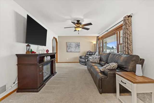 $429,900 | 4908 25th Street, Kenosha, WI 53144