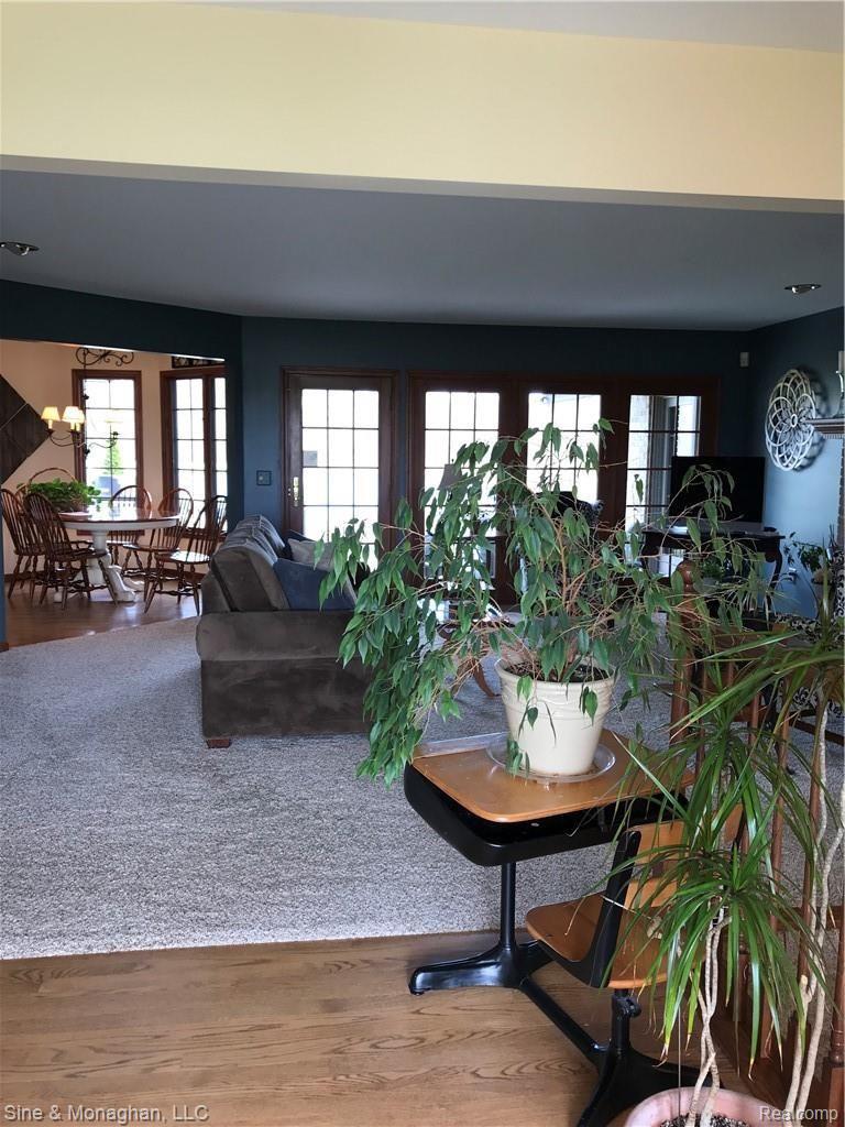 6768 Rattle Run Road St. Clair, MI 48079 - Photo 17 of 61 Living 2.jpg