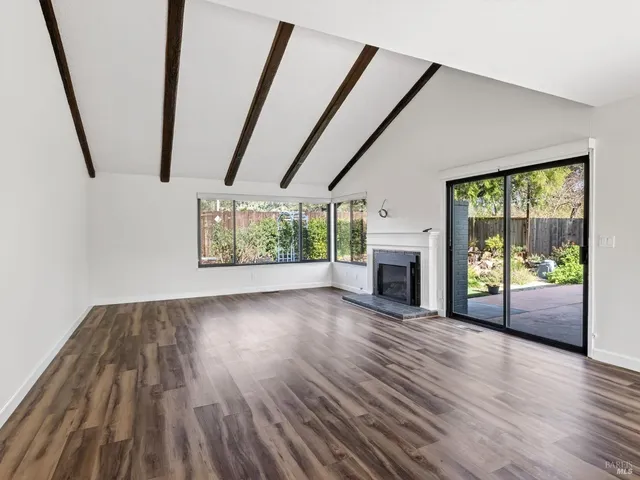 $579,900 | 7153 Oak Leaf Drive, Santa Rosa, CA 95409