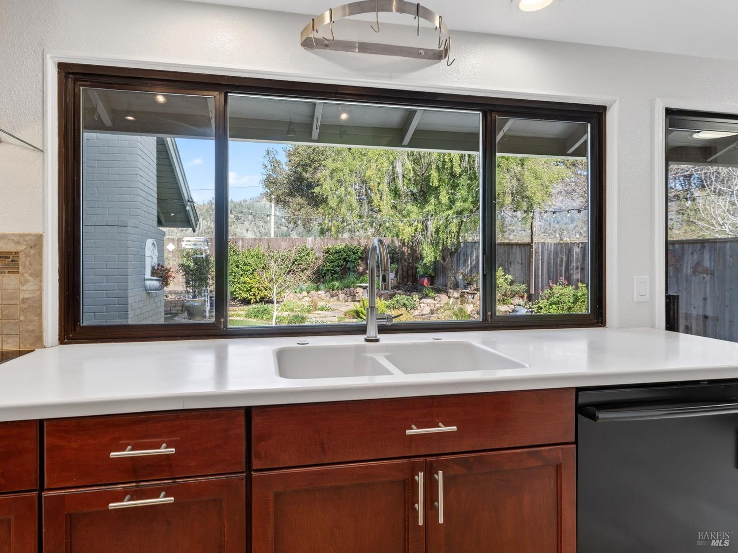 7153 Oak Leaf Drive Santa Rosa, CA 95409 - Photo 33 of 51