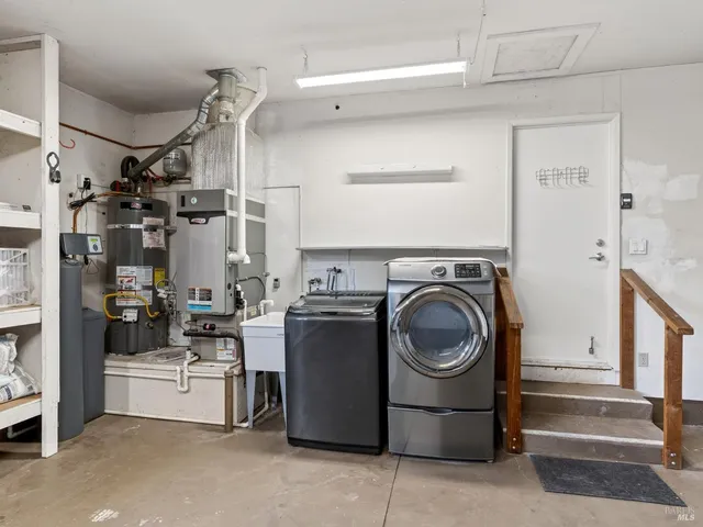 $579,900 | 7153 Oak Leaf Drive, Santa Rosa, CA 95409