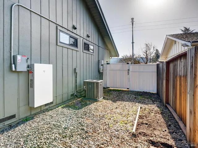 $579,900 | 7153 Oak Leaf Drive, Santa Rosa, CA 95409