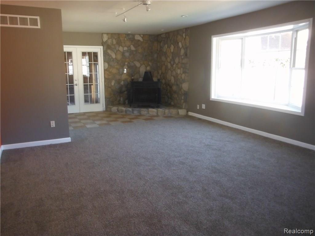 13900 Reeck Road Southgate, MI 48195 - Photo 18 of 38 007 - Copy (2) - Copy.JPG
