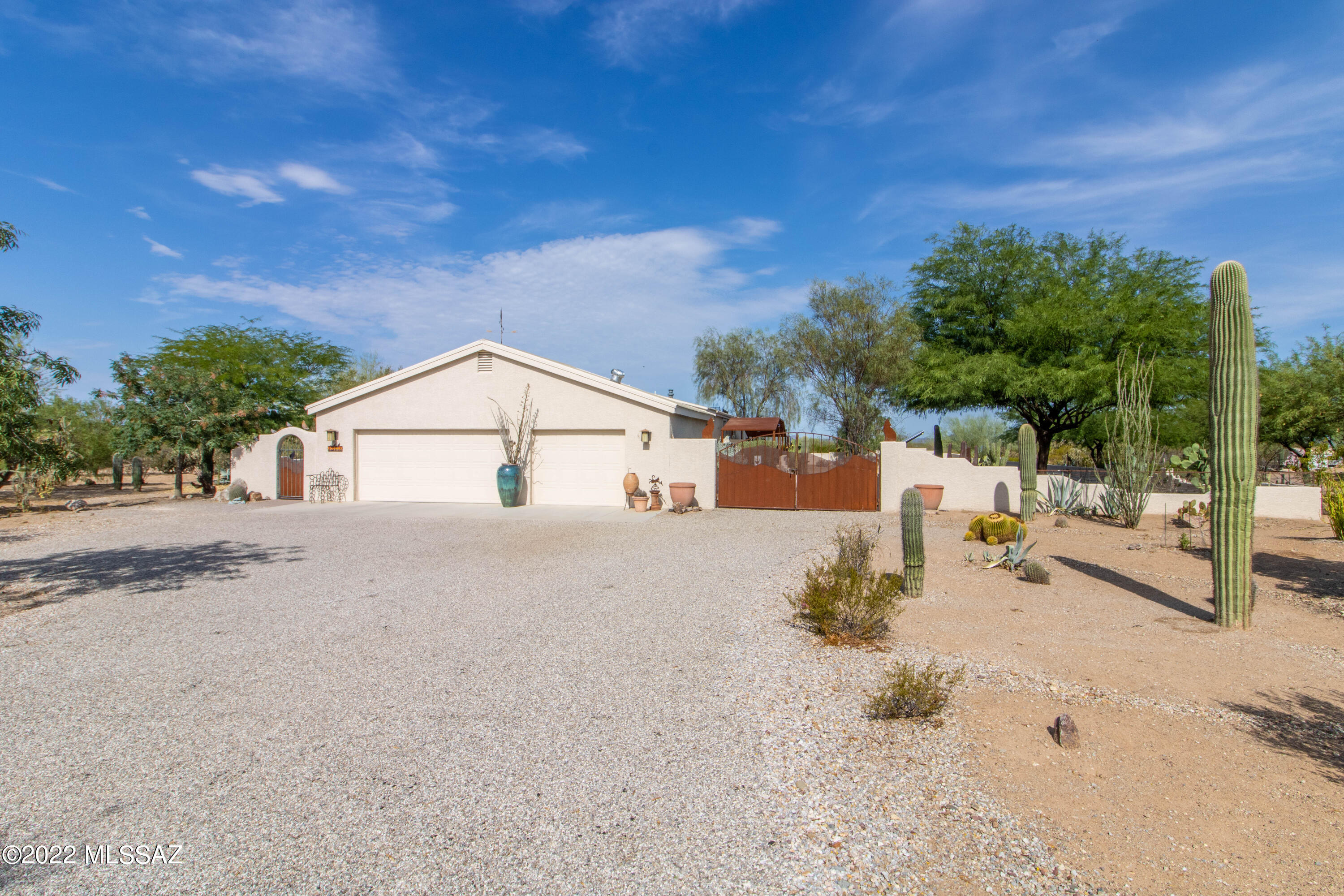 12171 West Ranchito Verde Tucson, AZ 85743 - Photo 1 of 45 Gallery Image 1