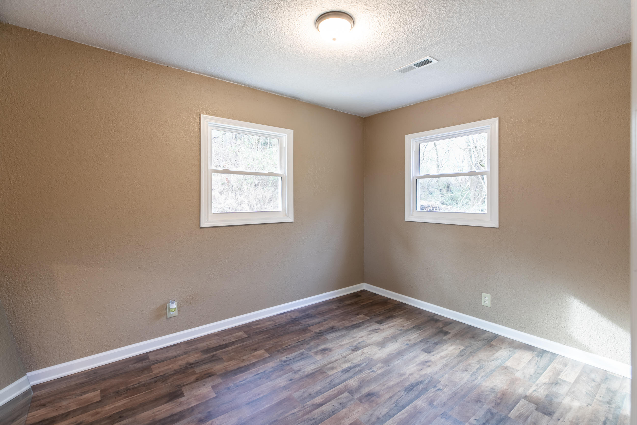 670 Bethlehem Road La Follette, TN 37766 - Photo 19 of 28 670 Bethlehem Road-16