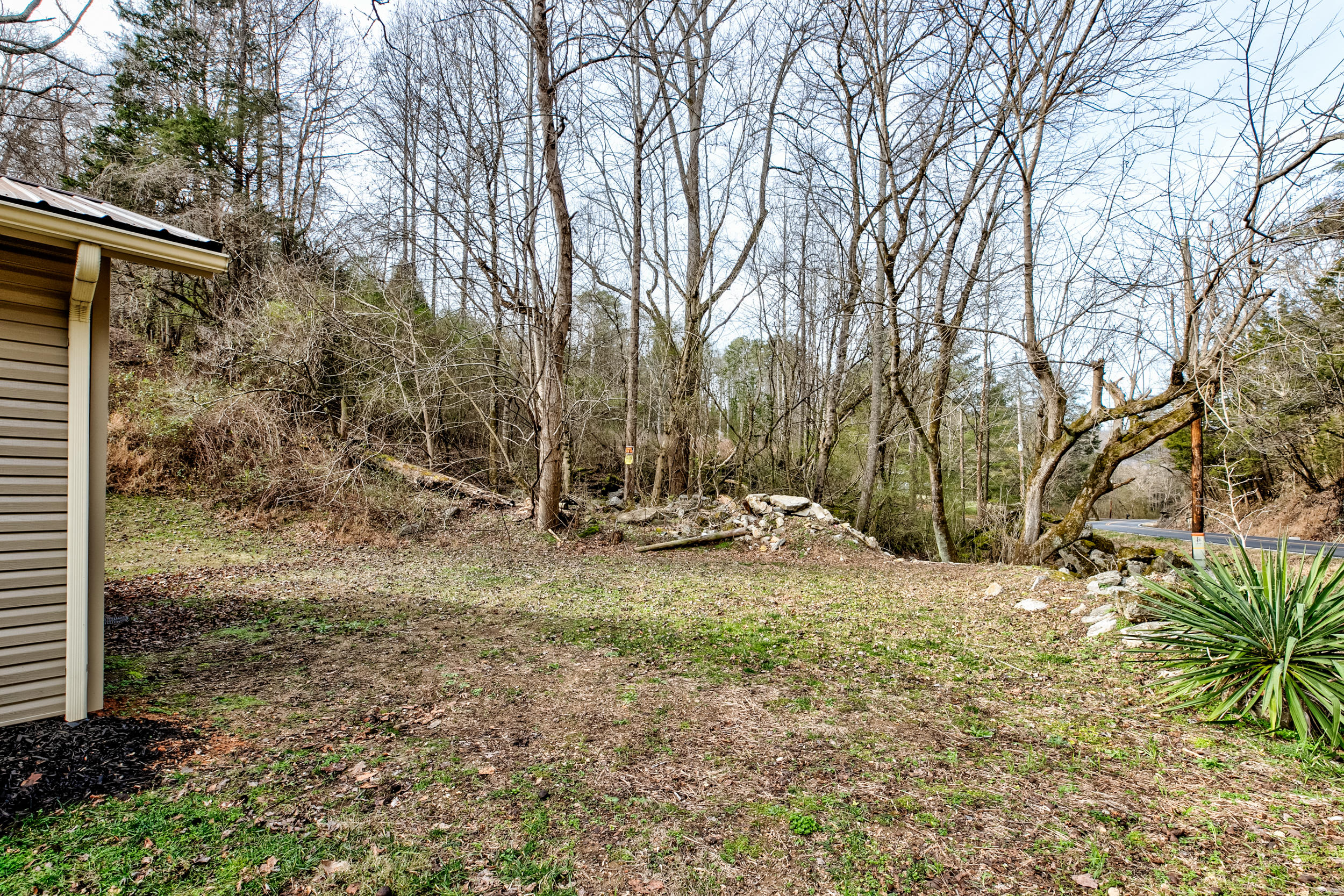 670 Bethlehem Road La Follette, TN 37766 - Photo 24 of 28 670 Bethlehem Road-23