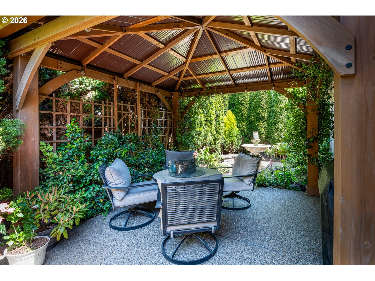 3381 Rosemont Way Eugene, OR 97401 - Photo 40 of 45 Fire Pit