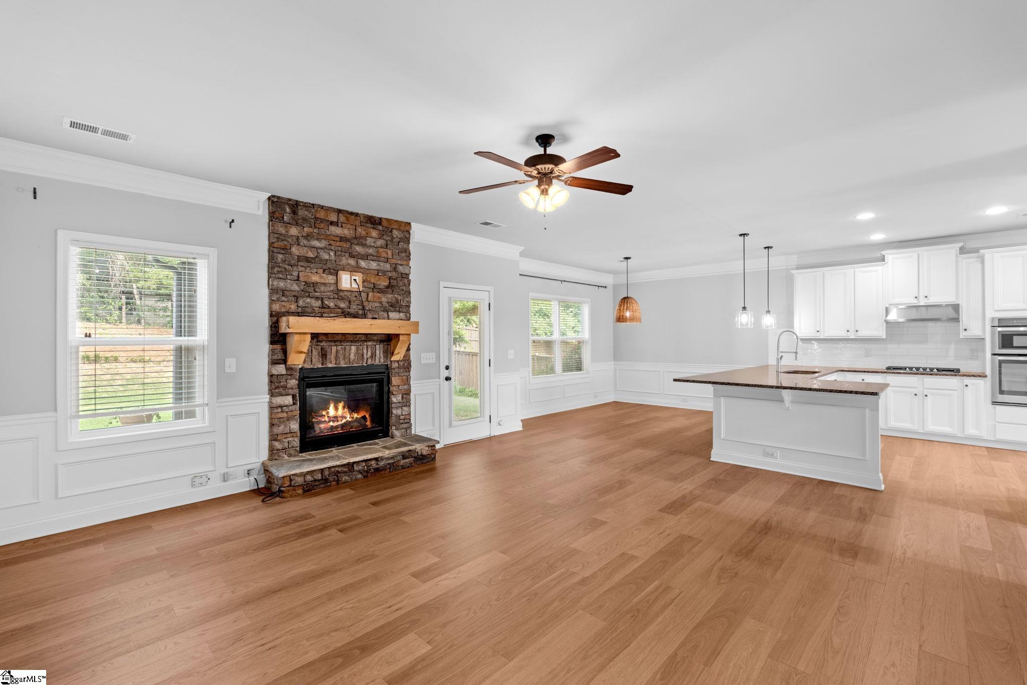 265 Delbourne Lane Greer, SC 29651 - Photo 12 of 47