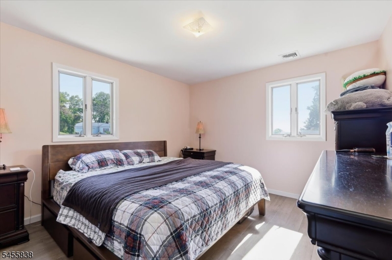 21 Cedar Grove Road Branchburg, NJ 08876 - Photo 14 of 24 Gallery Image 14