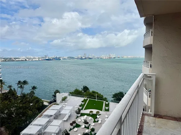 $3,100 | 770 Claughton Island Drive, Unit 1105, Miami, FL 33131