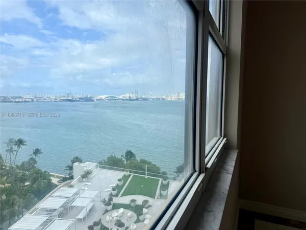 $3,100 | 770 Claughton Island Drive, Unit 1105, Miami, FL 33131