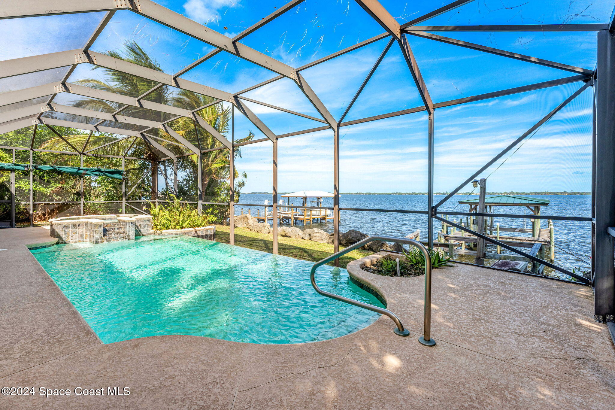 1600 Elm Drive West Melbourne, FL 32935 - Photo 45 of 79 a view of a backyard