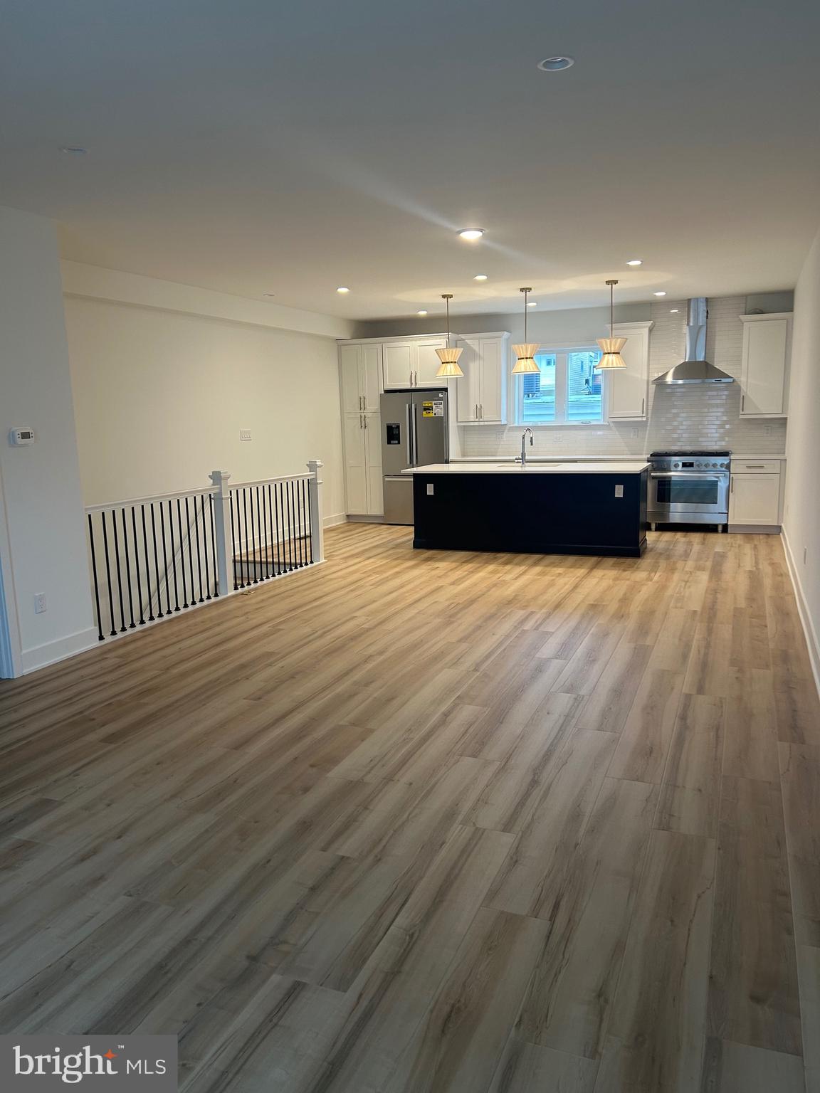 418 Farragut Road, Unit H Wildwood Crest, NJ 08260 - Photo 8 of 28