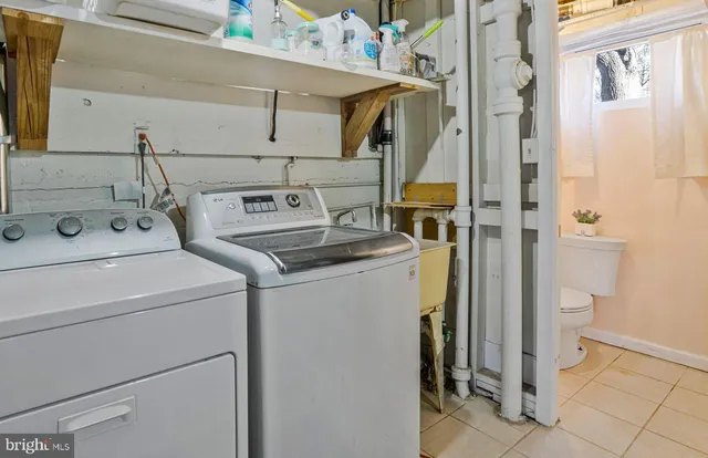 $625,000 | 98 South Iris Street, Alexandria, VA 22304