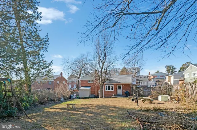 $625,000 | 98 South Iris Street, Alexandria, VA 22304