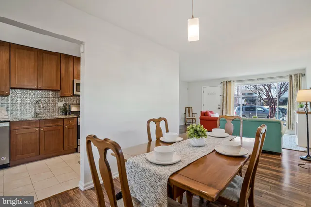 $625,000 | 98 South Iris Street, Alexandria, VA 22304